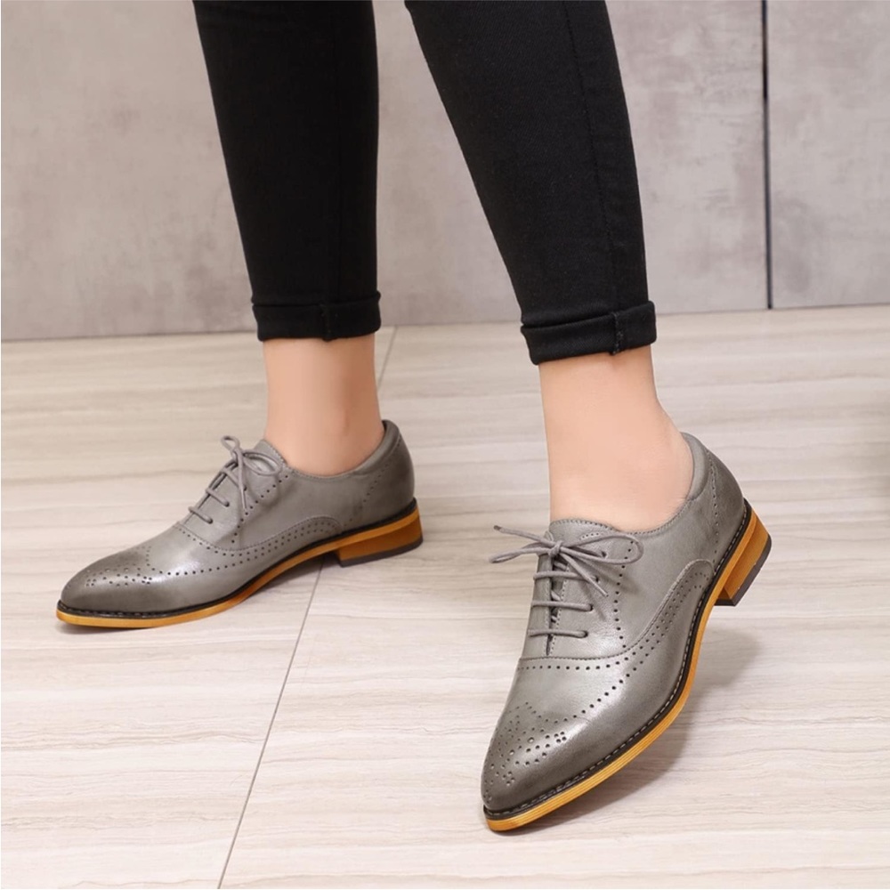 Gray Mona flying Leather Oxfords Wingtip Shoes.